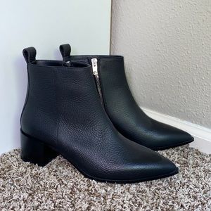 Everlane ‘The Boss Boot’